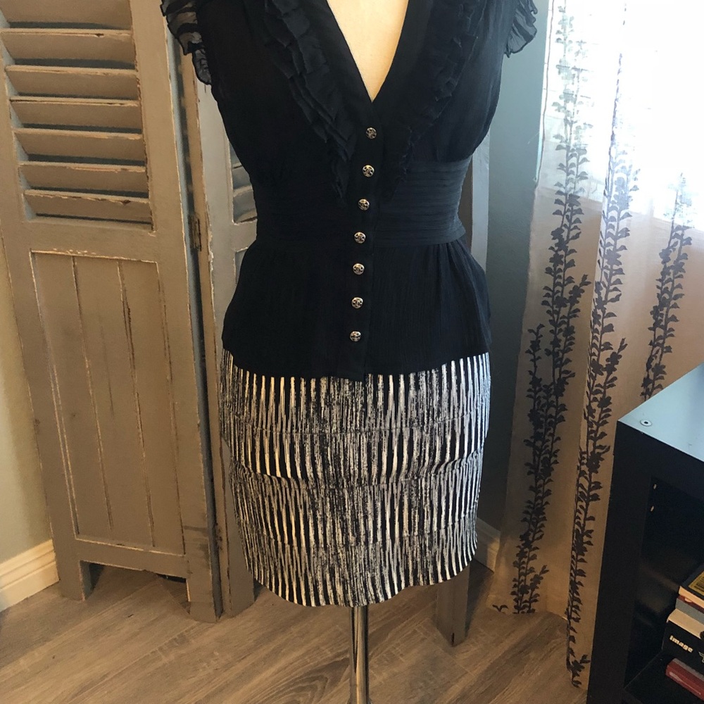 BCBG skirt